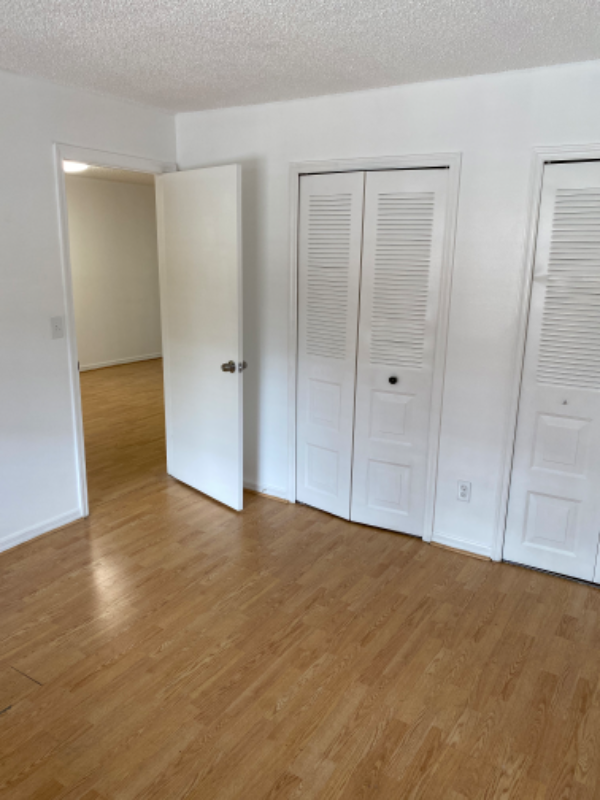 3073 Sir Hamilton Cir - Photo 3 of 12