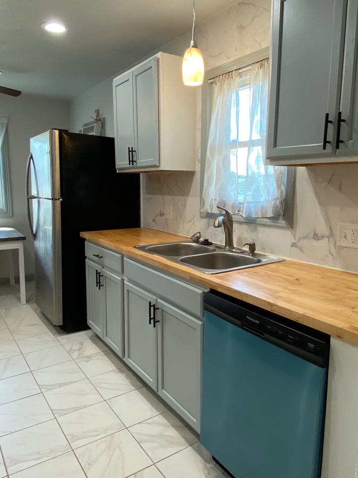 315 W Lilac Ln #1 - Photo 4 of 25