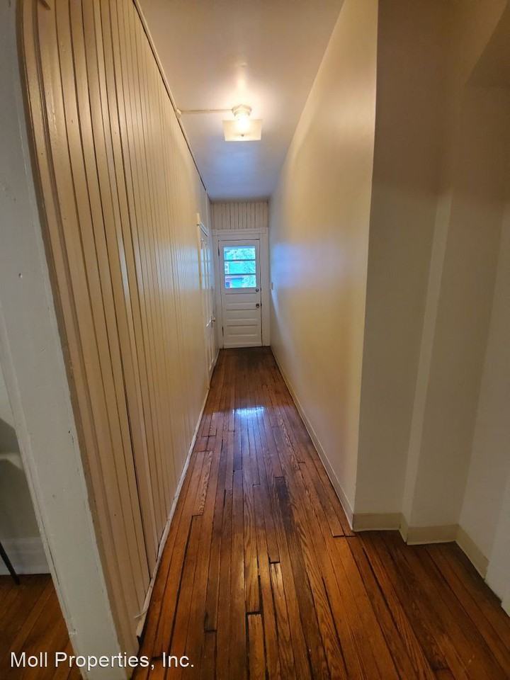 105-07 N. Quarry Street - Photo 2 of 10