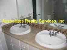 2206 Nw 19th Ln - Photo 2 of 18