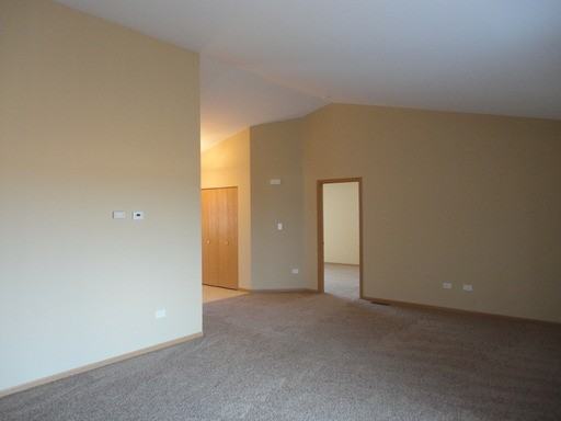 29901 Trim Creek Ln - Photo 3 of 17