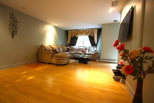 418 Edgewood Pl - Photo 3 of 11