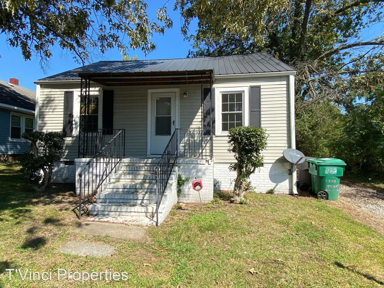 1009 Granby Ave - Photo 2 of 7