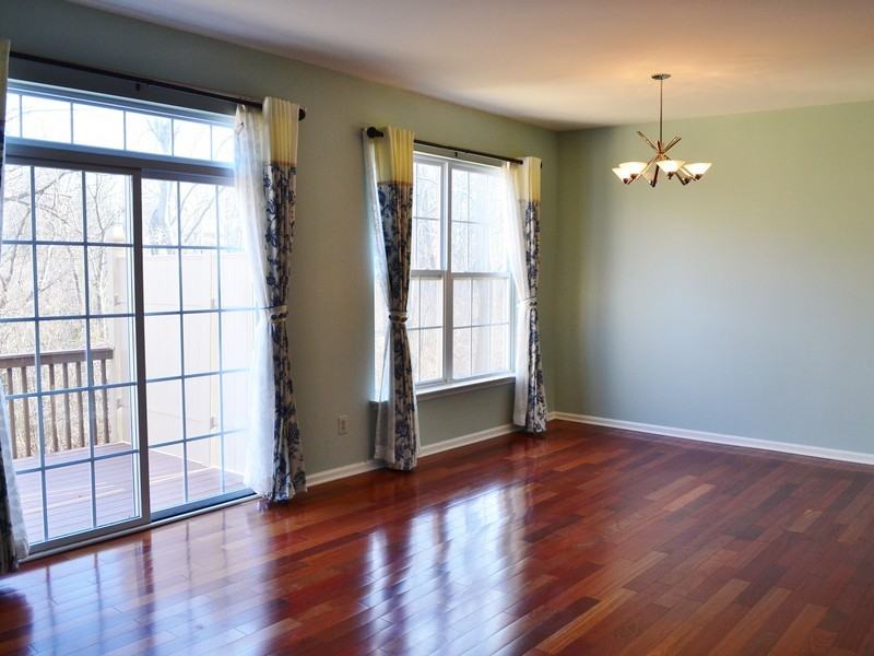 28 Persimmon Ln - Photo 3 of 17