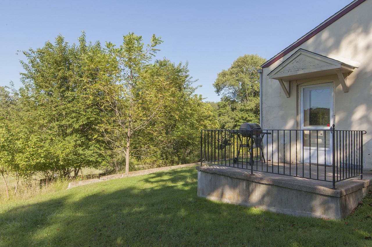 780 Brunswick Pike - Photo 3 of 20