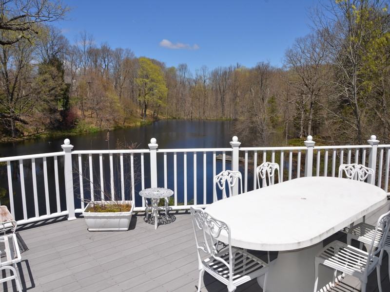 22 Hickory Kingdom Rd - Photo 2 of 20