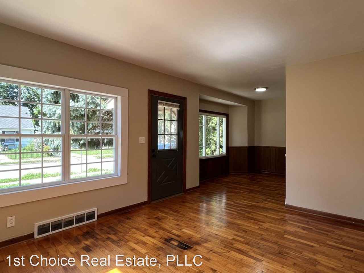 1412 N Jenison Ave - Photo 2 of 10