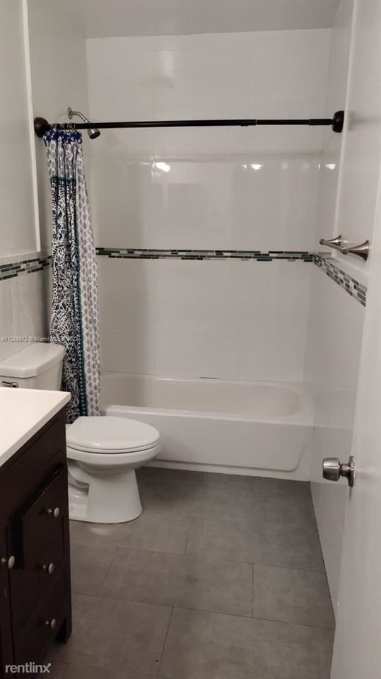 9463 Sw 174th St #9463 - Photo 2 of 6