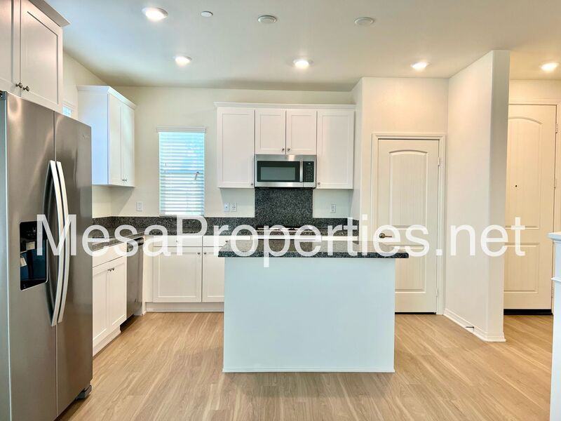 8662 Autumn Path St - Photo 7 of 47