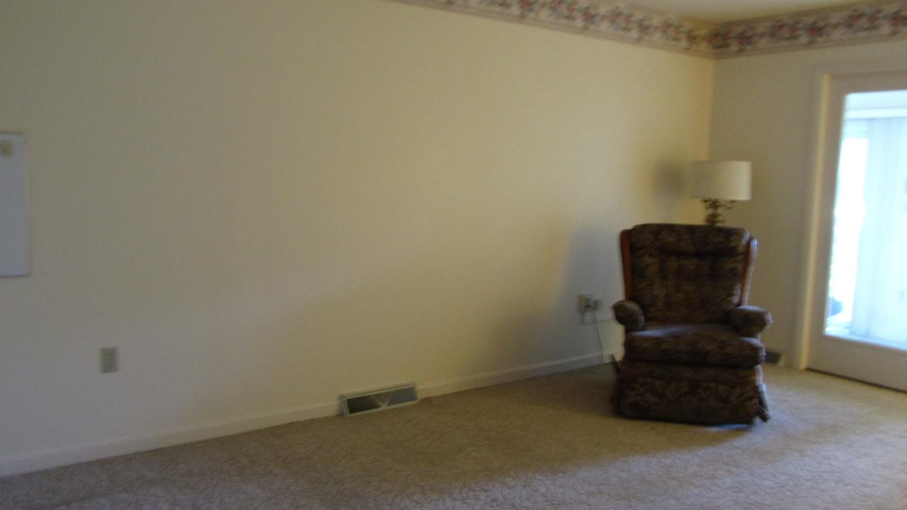 58 Ashlea Vlg - Photo 3 of 23
