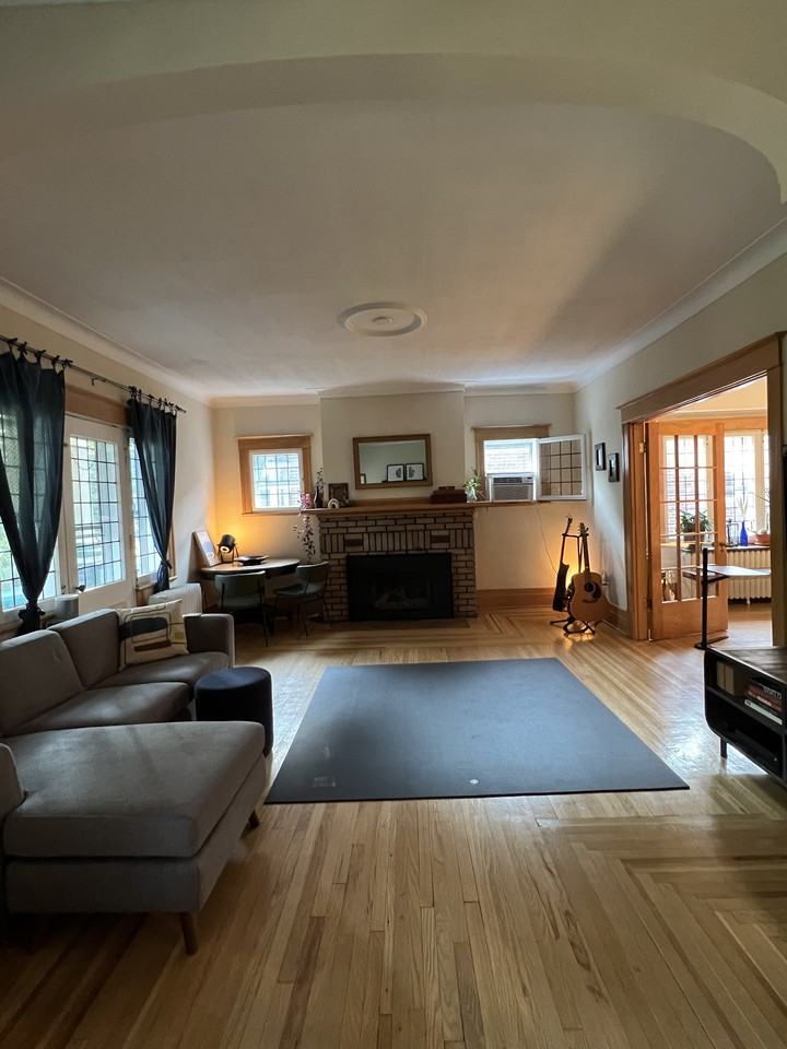 4452 Avenue d'Oxford - Photo 2 of 10