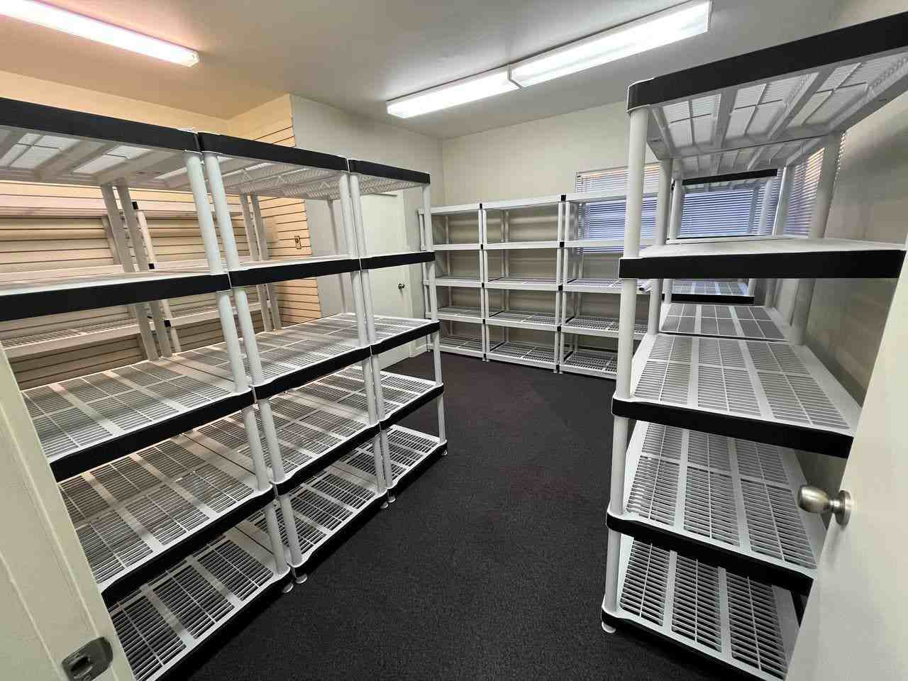 650 Clyde Avenue - Photo 3 of 3