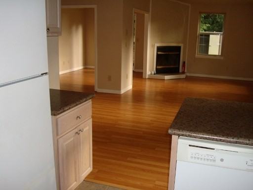 5711 Mercer Creek Dr - Photo 2 of 4