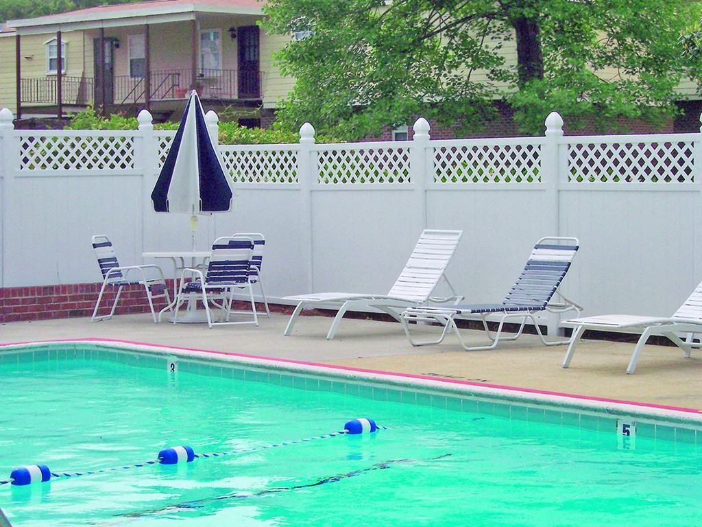 Chateau Terrace - Photo 3 of 10