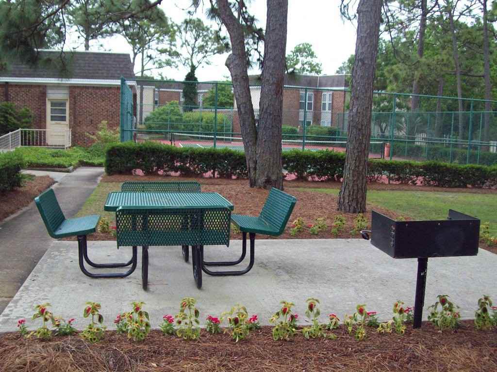 Glenmeade Village - Photo 4 of 22