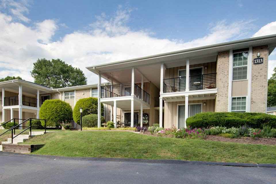 Montecito West - Photo 2 of 14