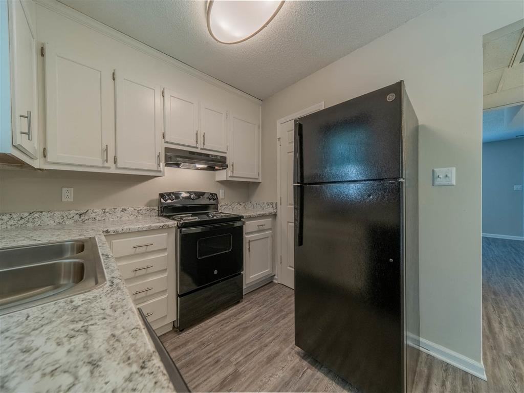 Residences at Belmont - Photo 2 of 25