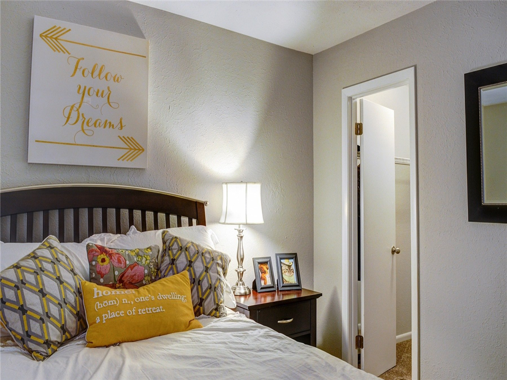 Prosper Spartanburg Apartments - Photo 3 of 33