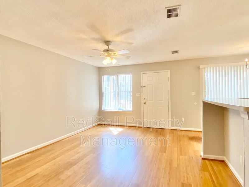 85 Emeraude Plage #A - Photo 3 of 17