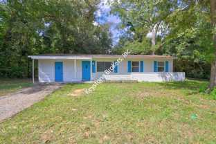 2423 Thrasher Ave - Photo 1 of 1