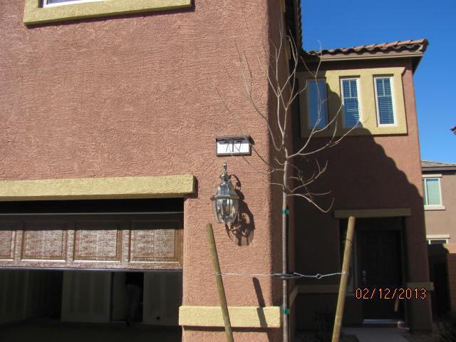717 Calamus Palm Pl #1 - Photo 3 of 10