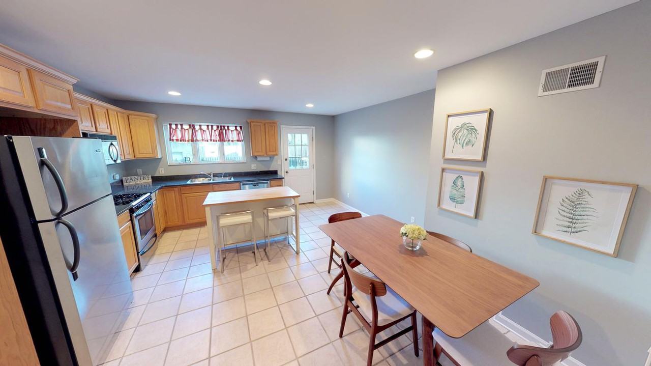 Classic Northern Liberties apartment with great views Apartments in