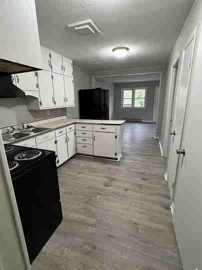 713 Old Shakertown Rd. - Photo 2 of 7