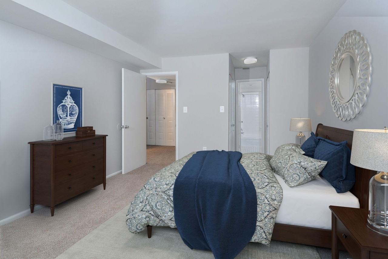 Landmark at Glenmont Station Apartments 2301 Glenallan Ave, Glenmont