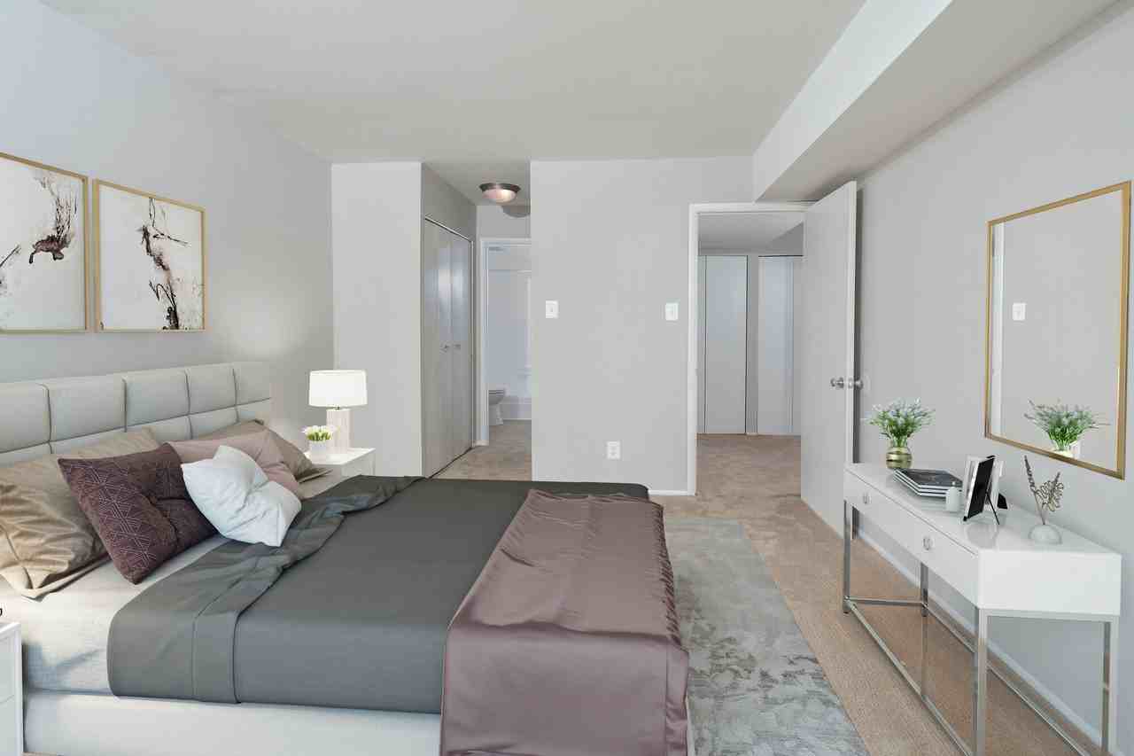 Landmark at Glenmont Station Apartments 2301 Glenallan Ave, Glenmont