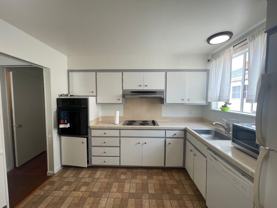 204 Catalina Ave - Photo 1 of 1