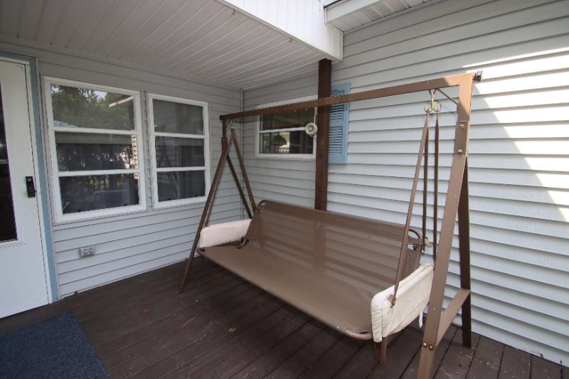 33194 Hemlock St - Photo 2 of 20