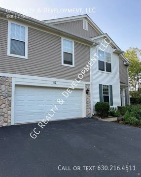 52 Johnson Ct, North Aurora, IL 60542 3 Bedroom Apartment for $2,550