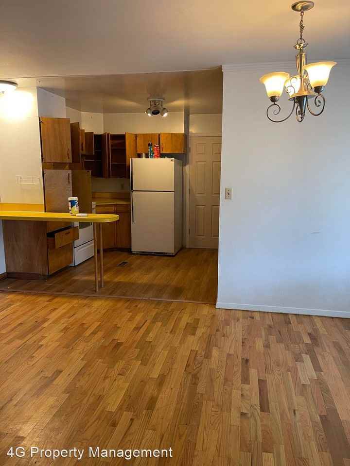 904 West Lamme Street - Photo 3 of 15