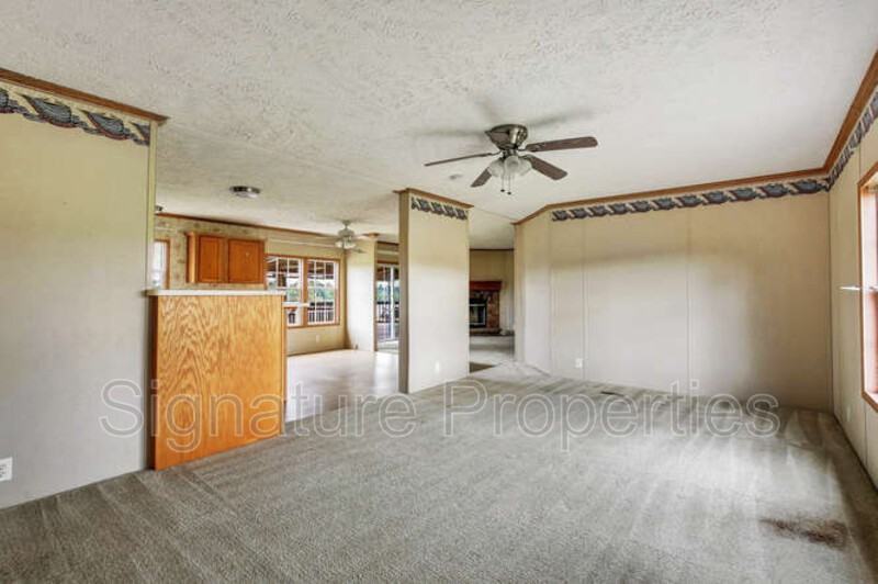 16700 Archers Creek Ln - Photo 3 of 18