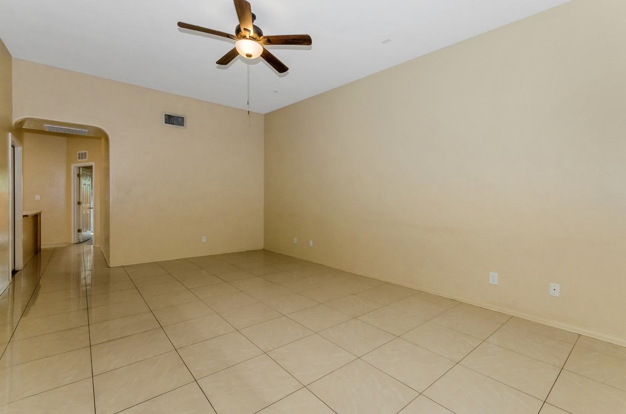 7202 E Chelsie Kaye Ln - Photo 2 of 26