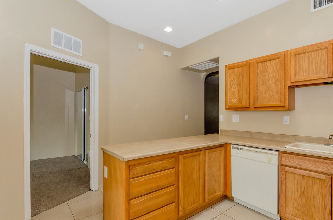 7202 E Chelsie Kaye Ln - Photo 6 of 26