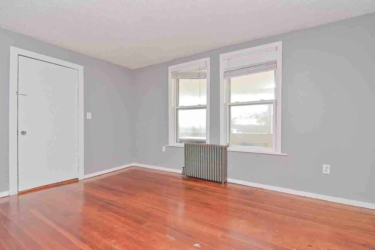 10 Atherton Rd Apartments in Hull, MA 02045 Zumper