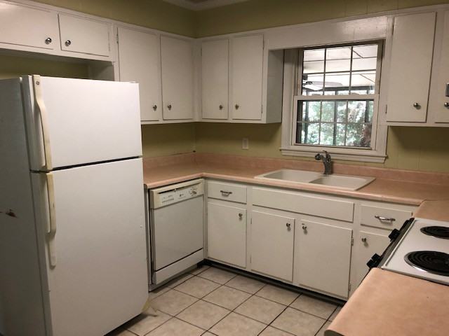 106 Jet Dr - Photo 5 of 17