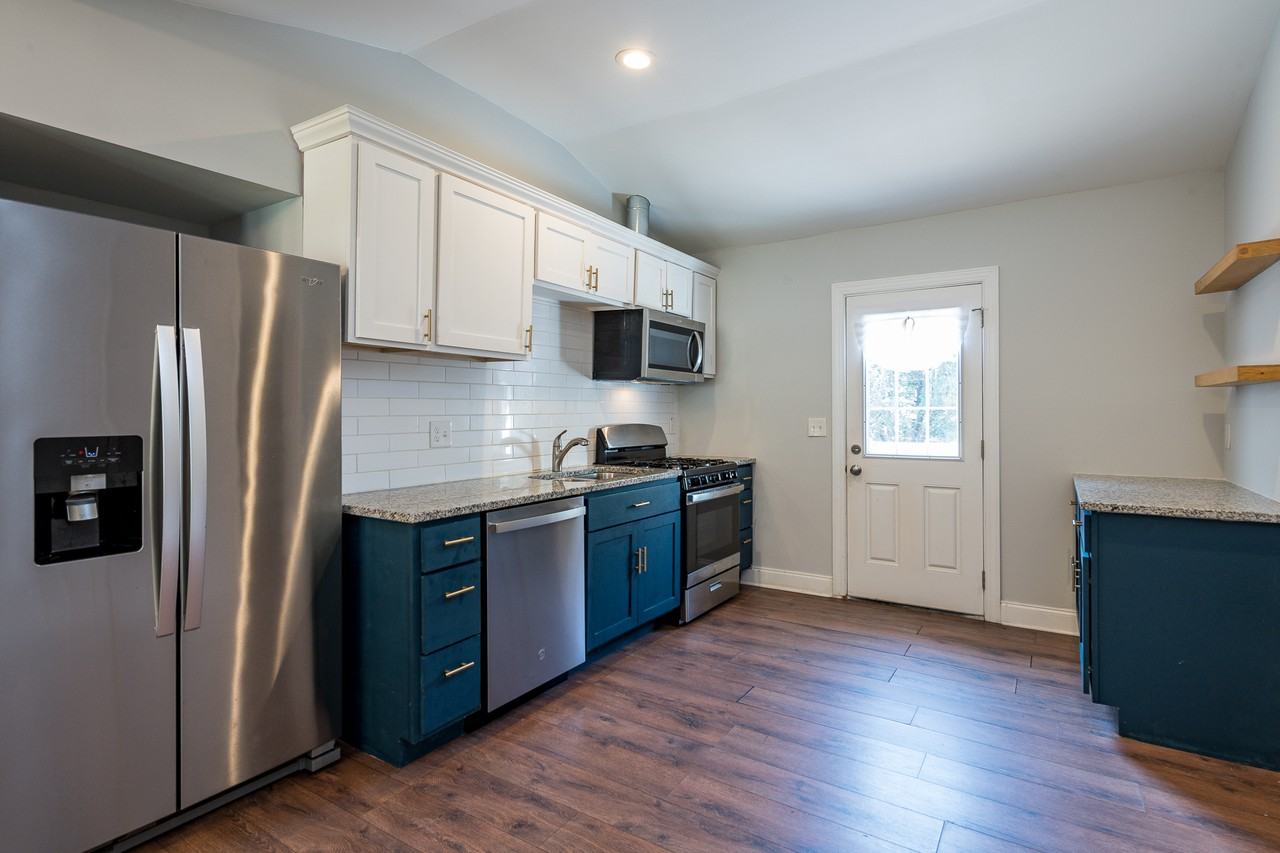 331 Camilla Cir Sw - Photo 6 of 18