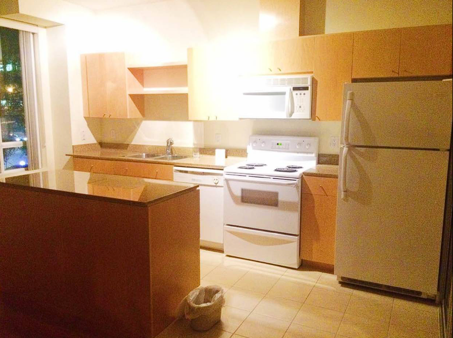 361G Front St W #211 - Photo 3 of 18