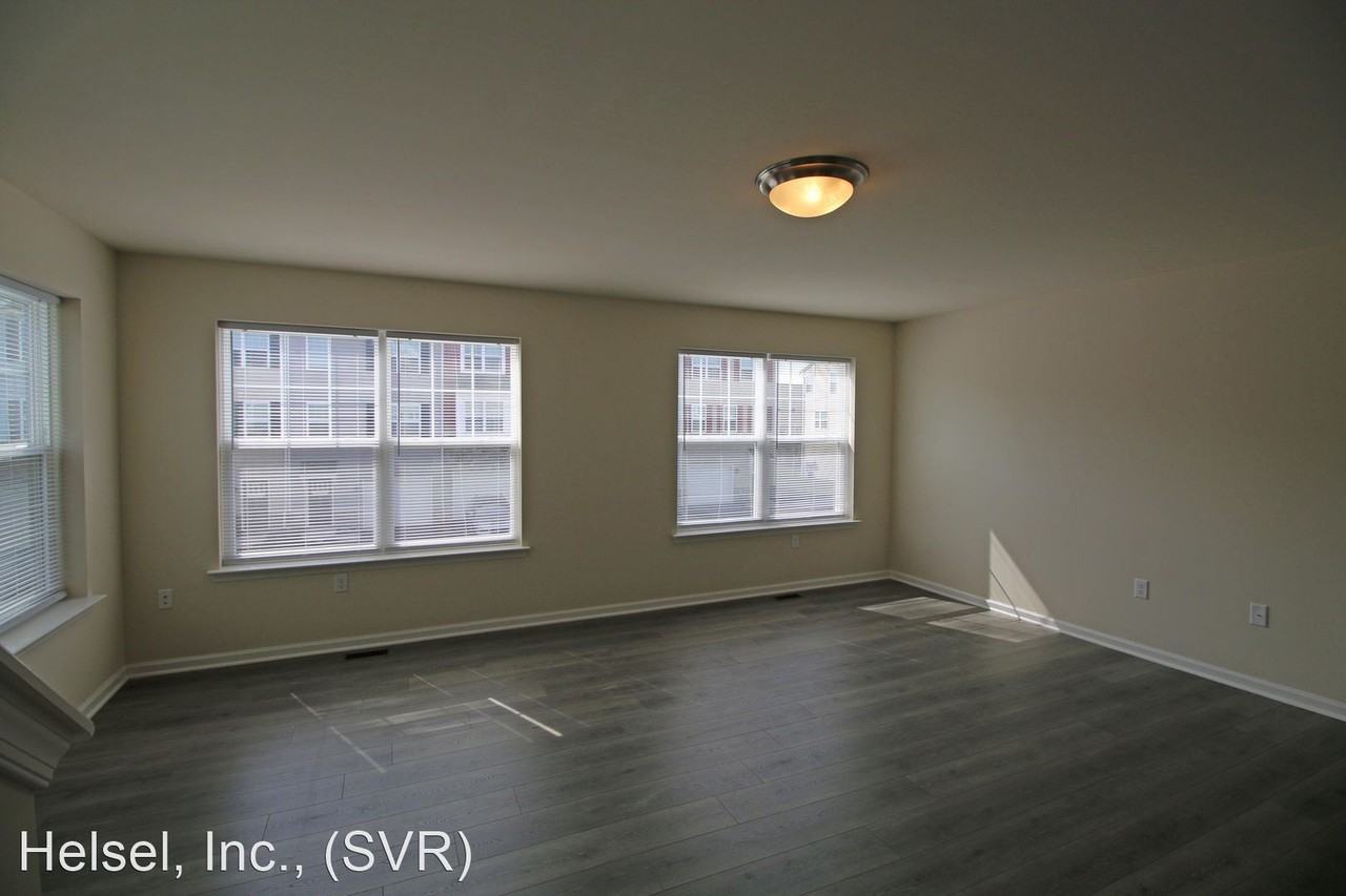 Admirals Quay Drive - Photo 3 of 41