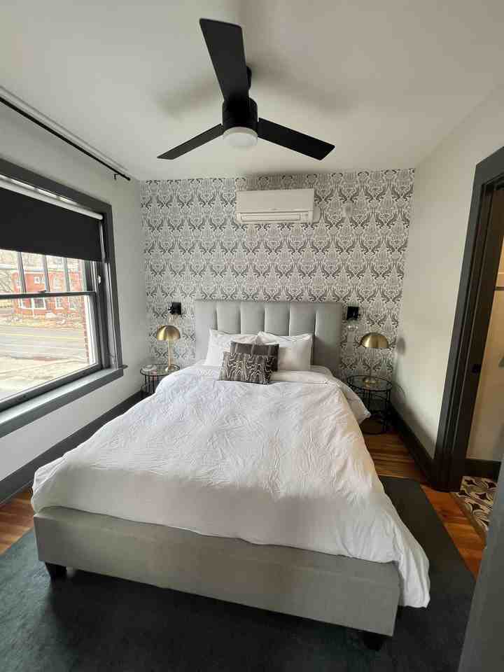 630 E 16th Ave #302 - Photo 4 of 11