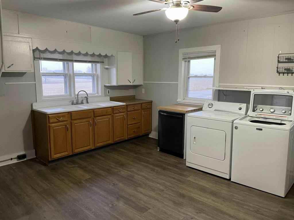 7312 S Base Rd - Photo 2 of 13