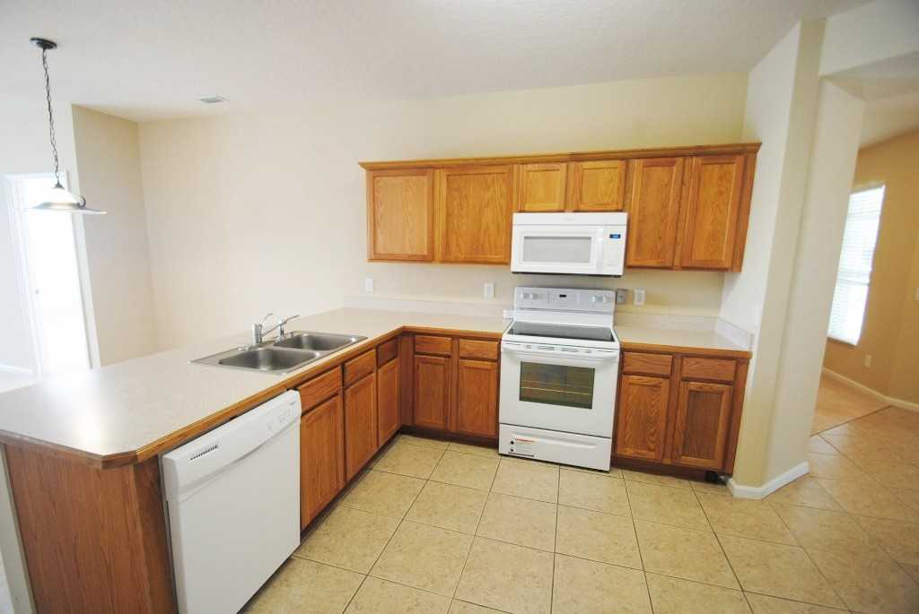 4242 Collinwood Dr - Photo 2 of 10