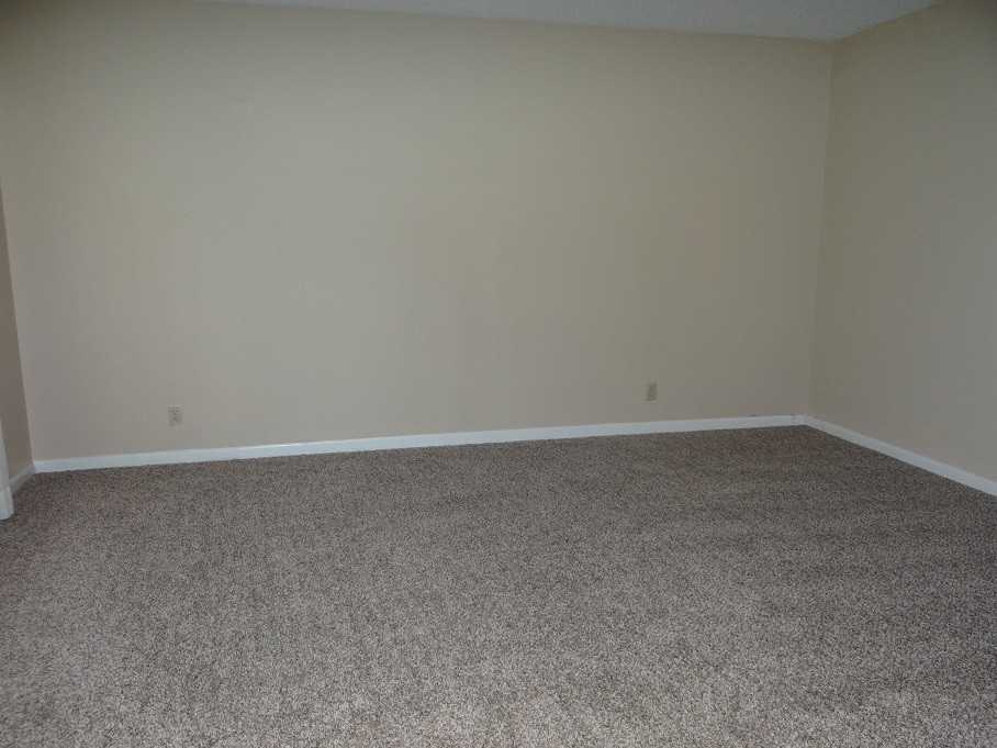 3151 Capitan Dr - Photo 3 of 17