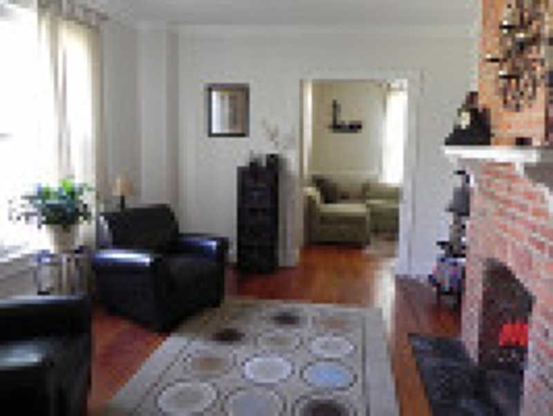 75 N Martine Ave - Photo 2 of 10