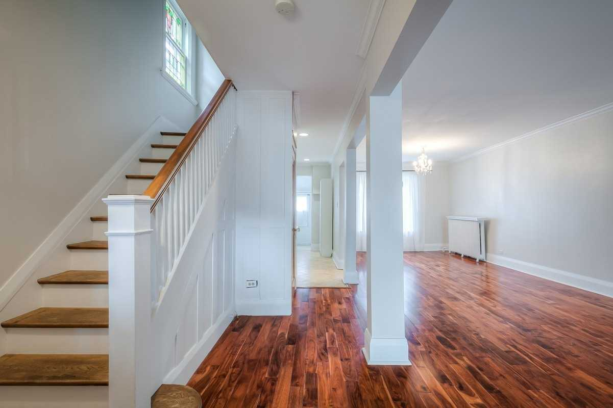 416 Strathmore Boulevard - Photo 2 of 22