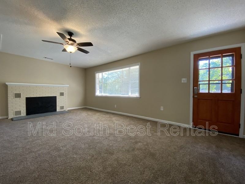6420 Stagecoach Rd - Photo 2 of 8