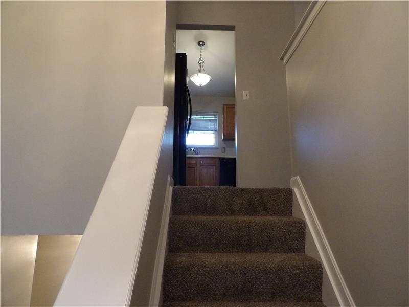 1806 Rome Ct - Photo 3 of 38