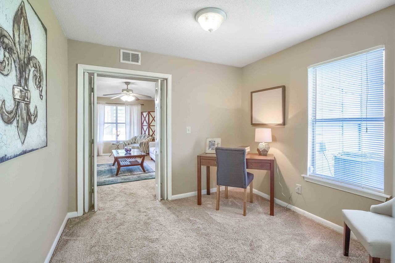 Van Mark - Photo 4 of 49